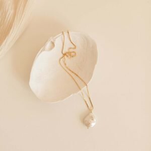 Water pear necklace